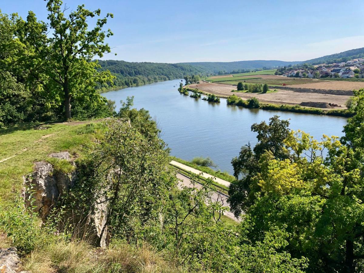 Chalet An Der Donau Direkt Bei Regensburg, 5 Sterne Dtv Pentling Luaran gambar
